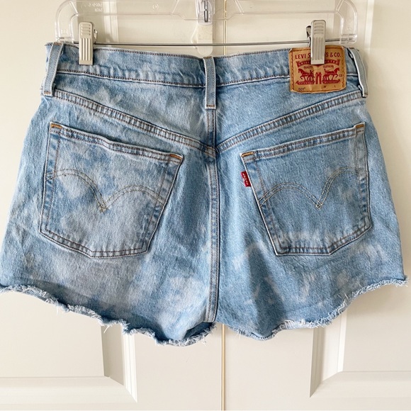 Levi's 501 Original Jive Nebula Bleached Tie-Dye Wash Raw Hem Button Fly Shorts - Picture 11 of 11